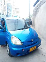 Toyota Fun Cargo 2004 Blue for sale