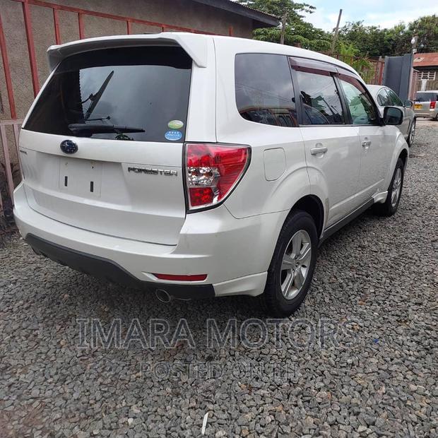 Subaru Forester 2010 White