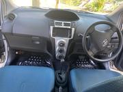 Toyota Vitz 1.0 FWD 5dr 2005 Silver for sale