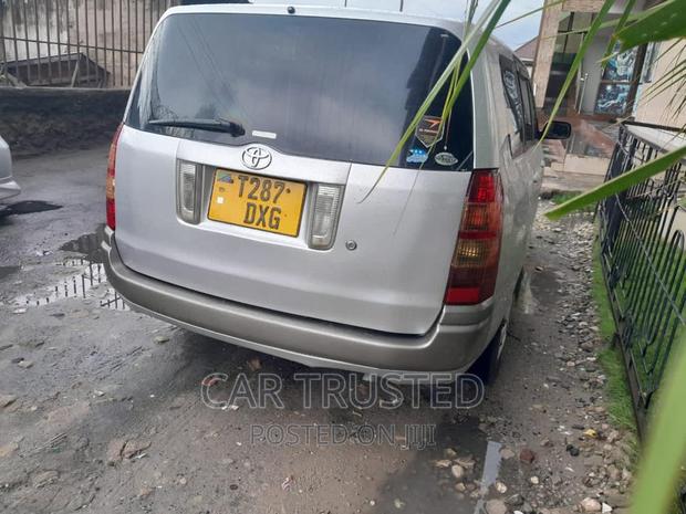 Toyota Probox 1.5 DX Comfort 2WD 2004 Silver