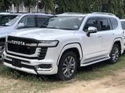 New Toyota Land Cruiser 2022 White for sale