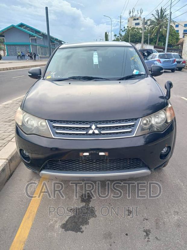 Mitsubishi Outlander ES 2010 Black