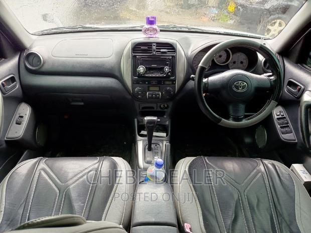 Toyota RAV4 180 2006 Silver
