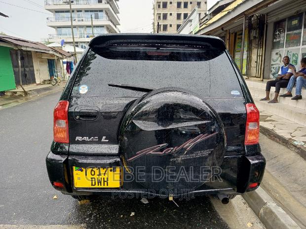 Toyota RAV4 1.8 2004 Black