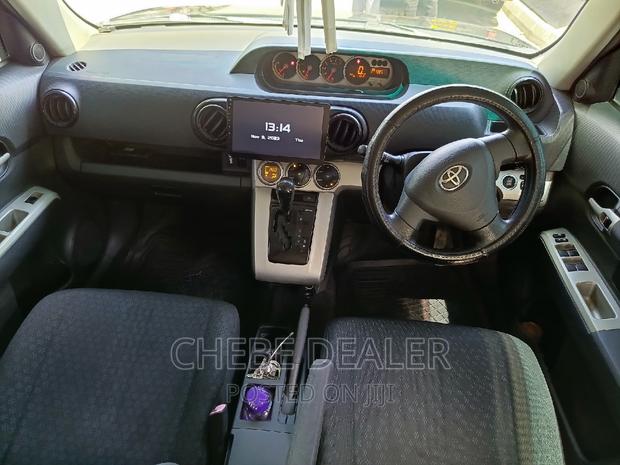 Toyota Corolla Rumion 2008 Black