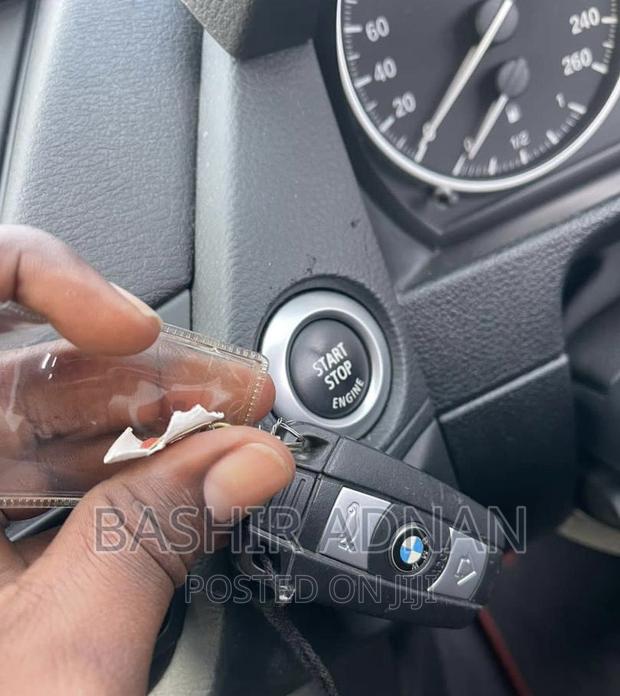 BMW X1 xDrive28i 2013 Black