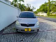 Toyota Corolla Spacio 2003 Gold for sale