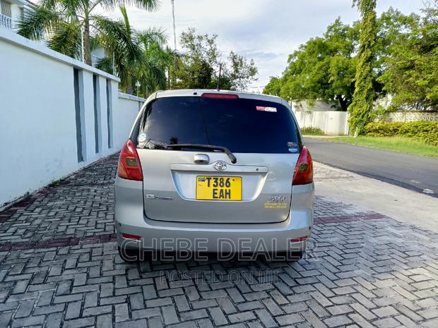 Toyota Corolla Spacio 2003 Gold