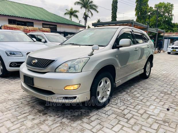 Toyota Harrier 2005 Silver