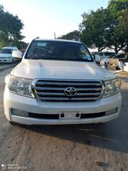Toyota Land Cruiser 4.6 V8 AX 2009 Pearl for sale