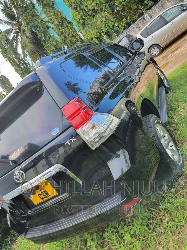 Toyota Land Cruiser Prado 2004 Black