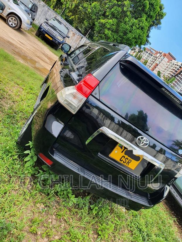 Toyota Land Cruiser Prado 2004 Black