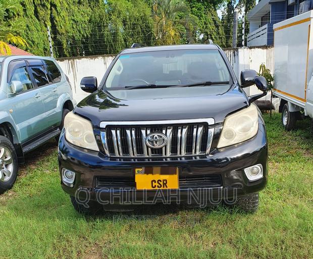 Toyota Land Cruiser Prado 2004 Black