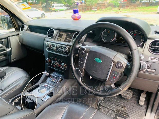 Land Rover Discovery 2013 Black