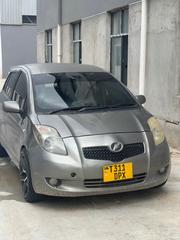 Toyota Vitz 1.5 FWD 5dr 2005 Gray for sale