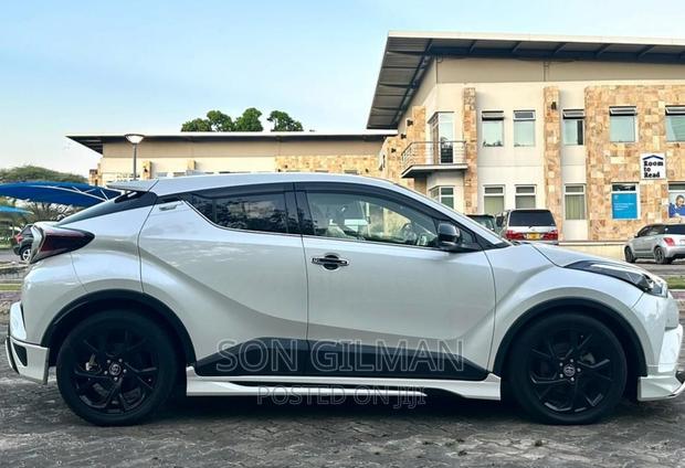 Toyota C-HR 2017 White