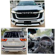 Toyota Land Cruiser 2022 White for sale