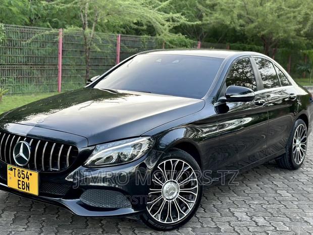 Mercedes-Benz C-Class 2015 Black