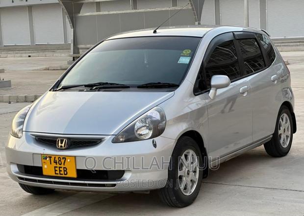 Honda Fit 2003 White