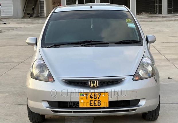 Honda Fit 2003 White