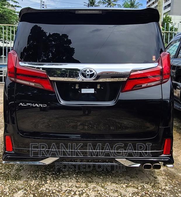 New Toyota Alphard 2021 Black