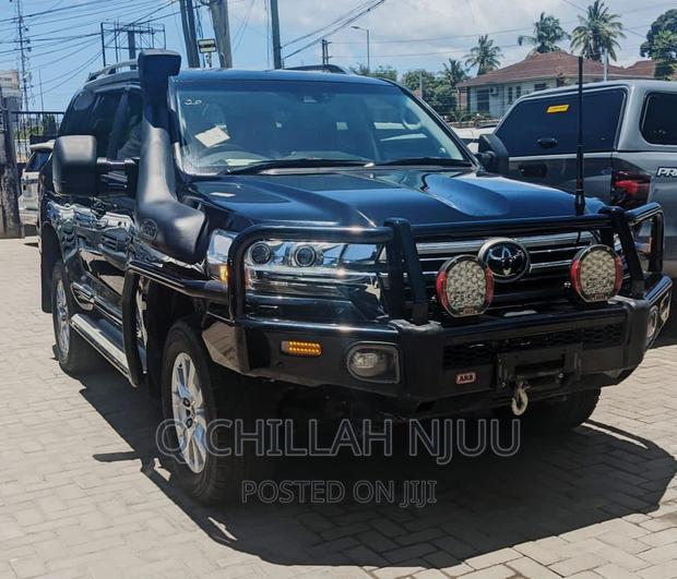 Toyota Land Cruiser 2020 Black