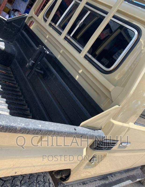 Toyota Land Cruiser 2009 Brown