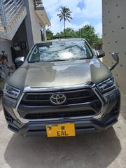 Toyota Hilux 2020 Gray for sale