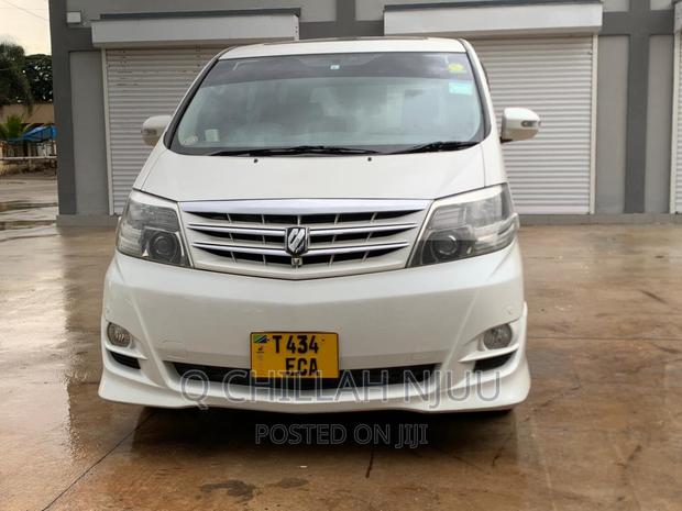 Toyota Alphard 2003 White