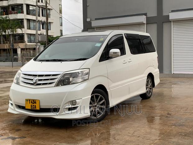 Toyota Alphard 2003 White