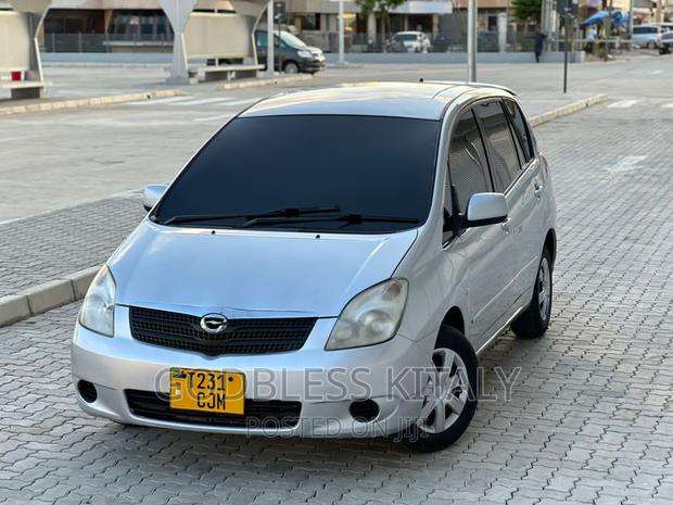 Toyota Corolla Spacio 2003 Silver