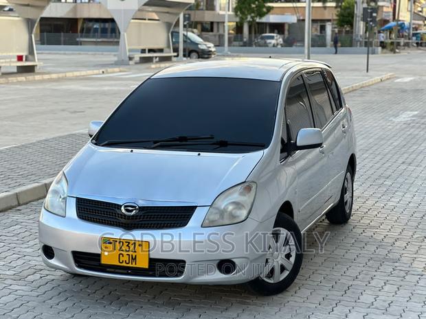 Toyota Corolla Spacio 2003 Silver