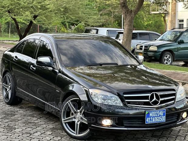 Mercedes-Benz C-Class 2008 Black