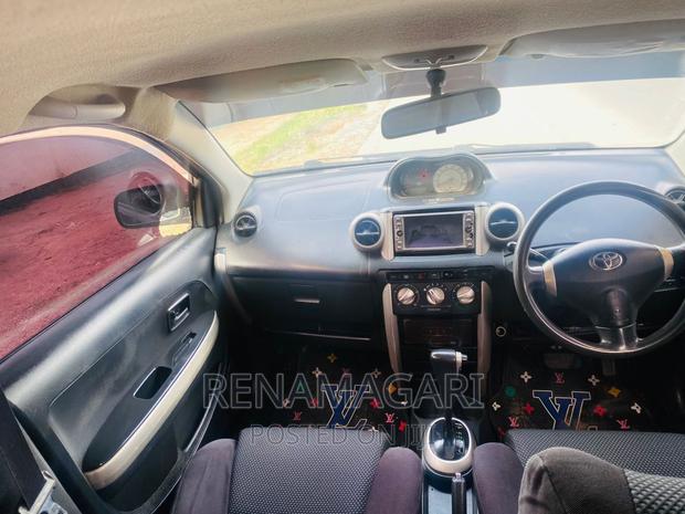 Toyota IST 2004 Black