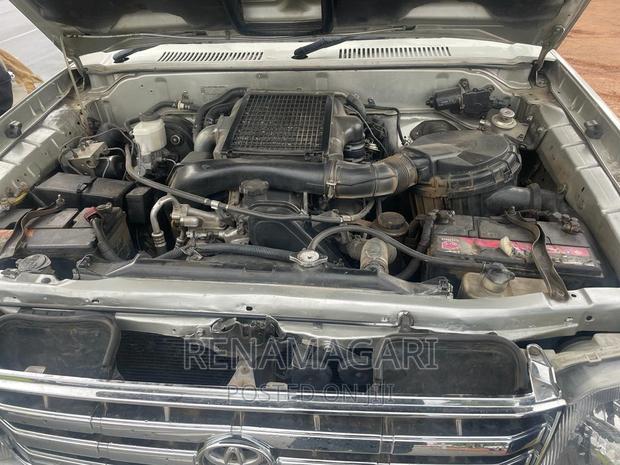 Toyota Land Cruiser Prado 1998 Silver