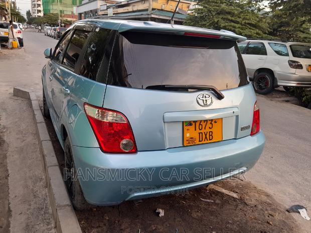 Toyota IST 2006 Blue