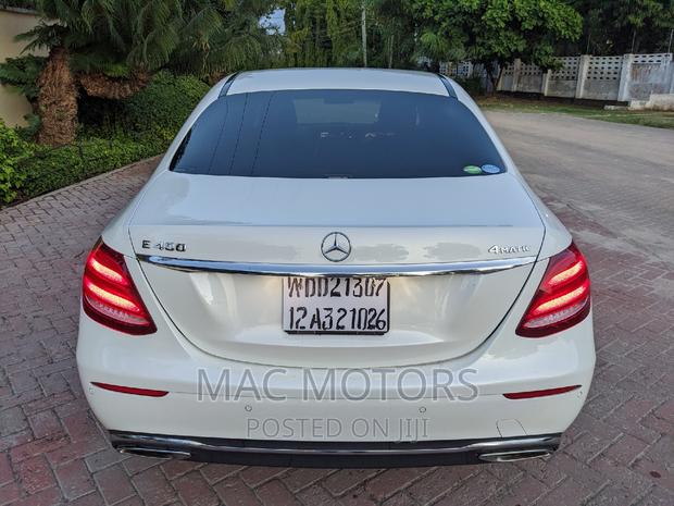 Mercedes-Benz E400 2017 White