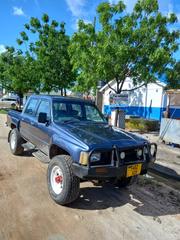 Toyota Hilux 1999 Blue for sale