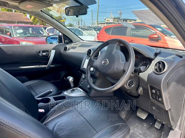 Nissan Dualis 2007 Black