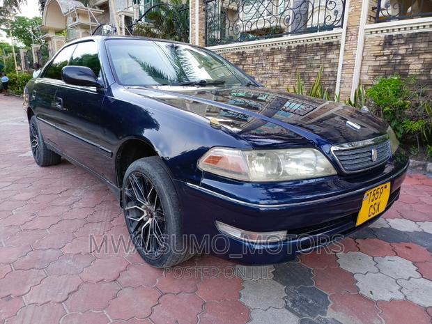 Toyota Mark II 2003 Blue