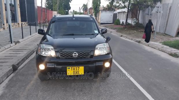 Nissan X-Trail 2004 Black