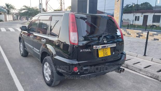 Nissan X-Trail 2004 Black