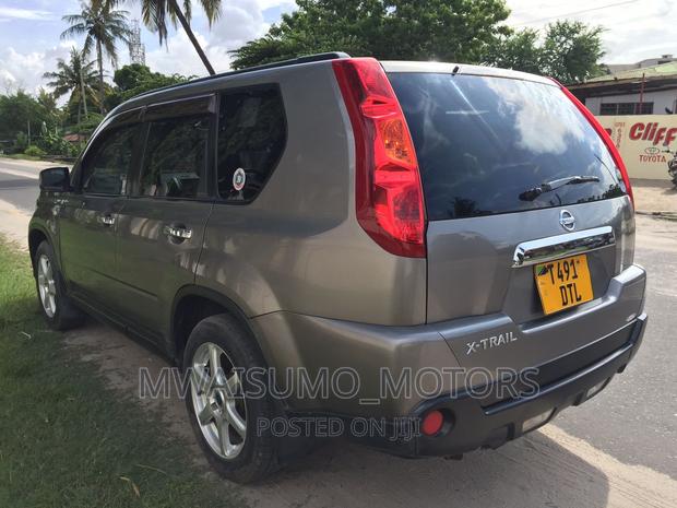 Nissan X-Trail 2008 Gray