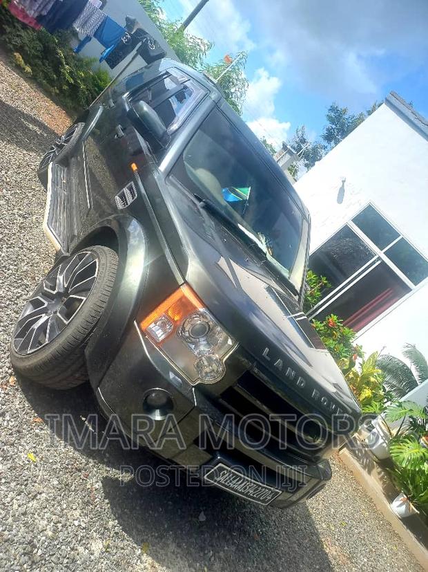 Land Rover Discovery 2007 Green