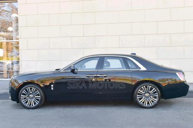 New Rolls-Royce Ghost 2024 Black