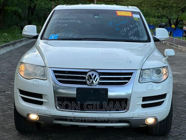 Volkswagen Touareg 2007 White