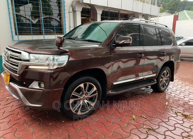Toyota Land Cruiser Prado 2014 Red