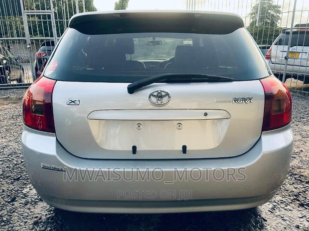 Toyota Corolla RunX 2003 Silver