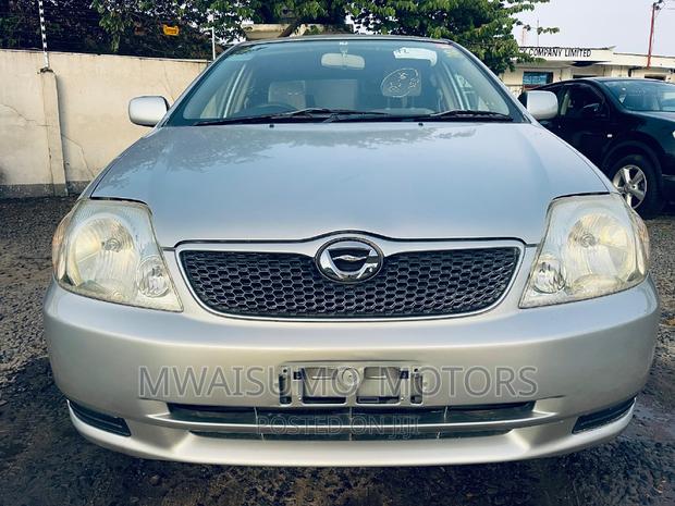 Toyota Corolla RunX 2003 Silver