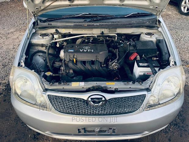 Toyota Corolla RunX 2003 Silver